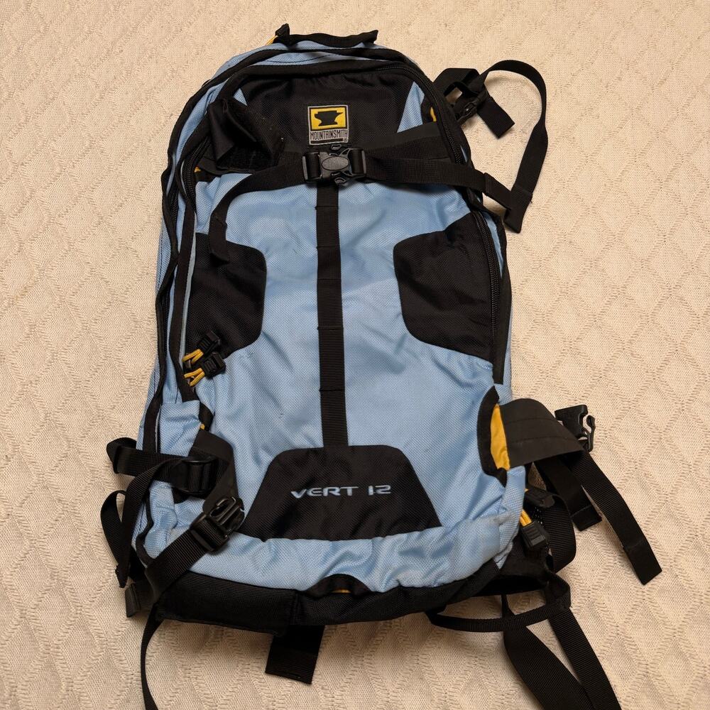 MountainSmith Vert 12 Backpack Hiking Camping Outdoors Trail Daypack Bag